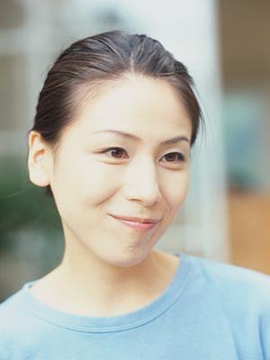 博多で理想の二重を手に入れる！埋没法のメリットとクリニック選びのポイント