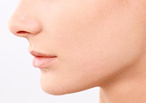 深爪矯正で薄くなった爪を健康な状態にできる